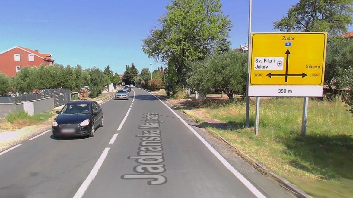 Kod Svetog Filip Jakova poginuo pješak - Udario ga motocikl