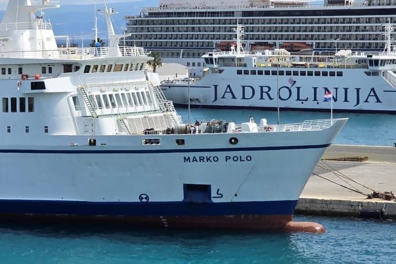 Jadrolinija: "Zbog tehničkih problema s brodom 'Korčula' i pogoršanja vremena za Korčulu je isplovio 'Marko Polo"