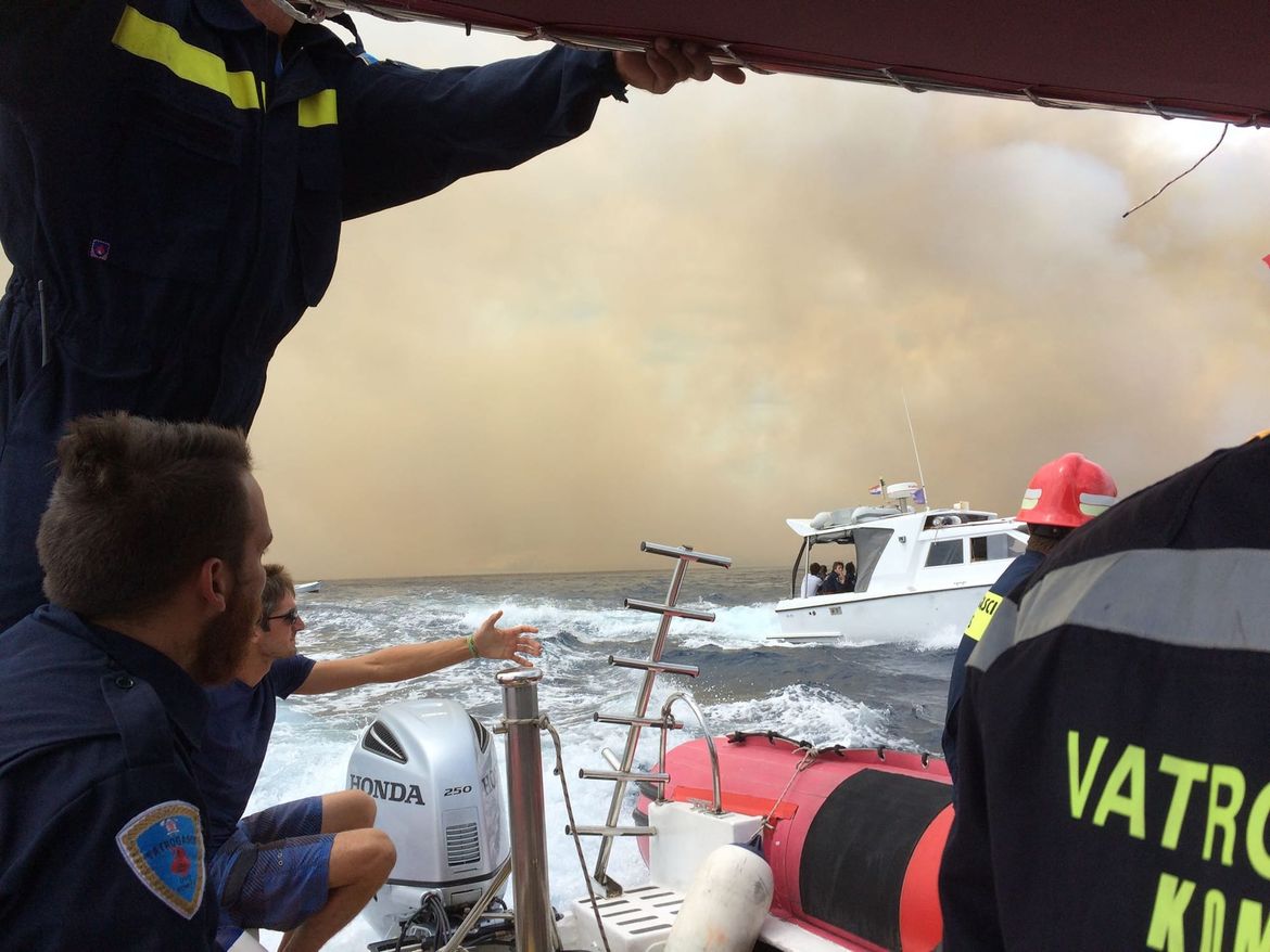 Niz intervencija vatrogasaca u Splitu, na Braču i Visu