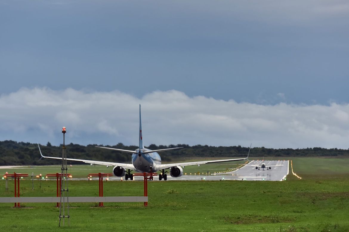 Psihički bolesnik preskočio ogradu pulskog aerodroma pa se vozio po pisti, a zatim...