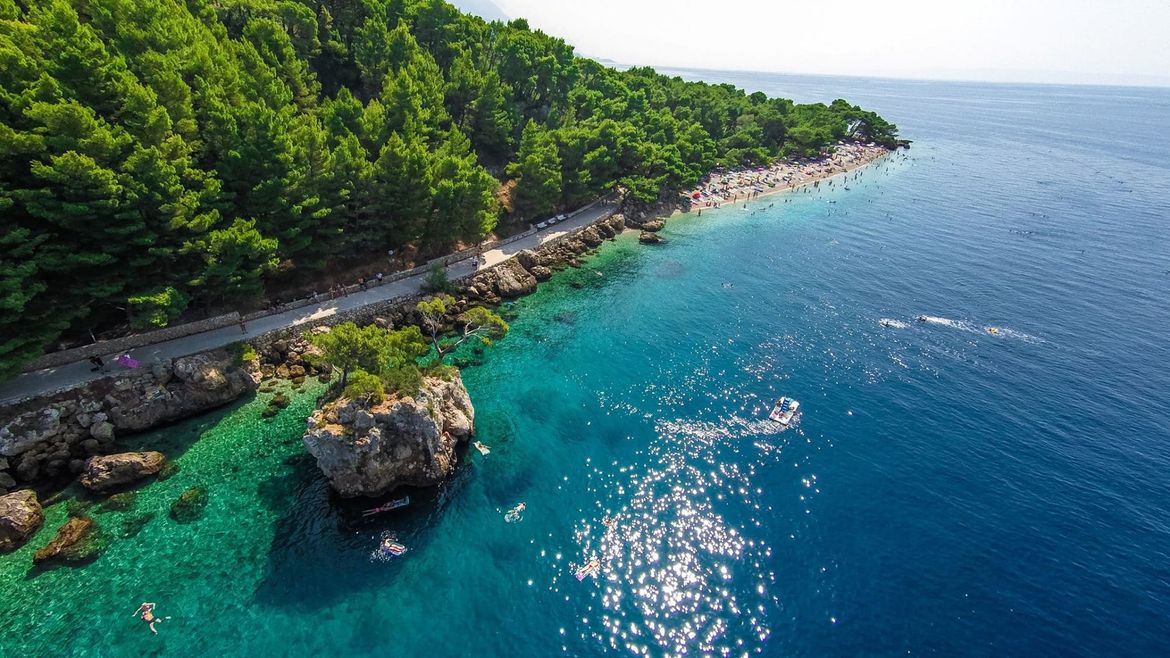 CIJENE RASTU Do 128.000 eura za trogodišnju koncesiju u Brelima: "Želimo više reda na plažama i manje koncesionara"