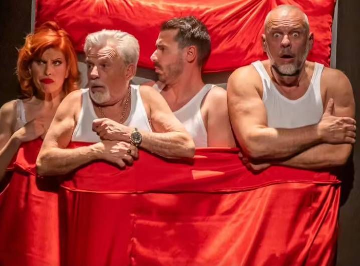 TEATAR UZ MORE "Infišacije" u izvedbi HNK Zadar u Lori