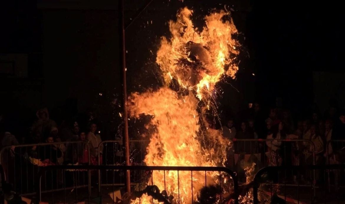 U brojnim mjestima južne Istre na pokladni je utorak spaljen Pust
