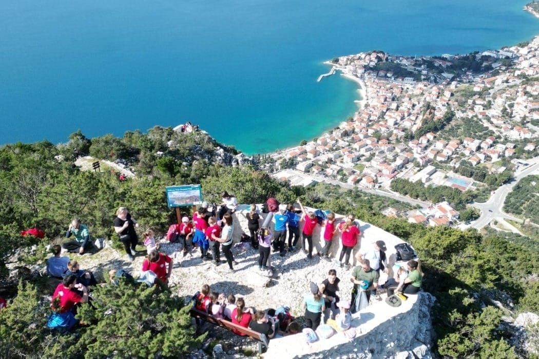 Mali planinari uživali iznad Gradca