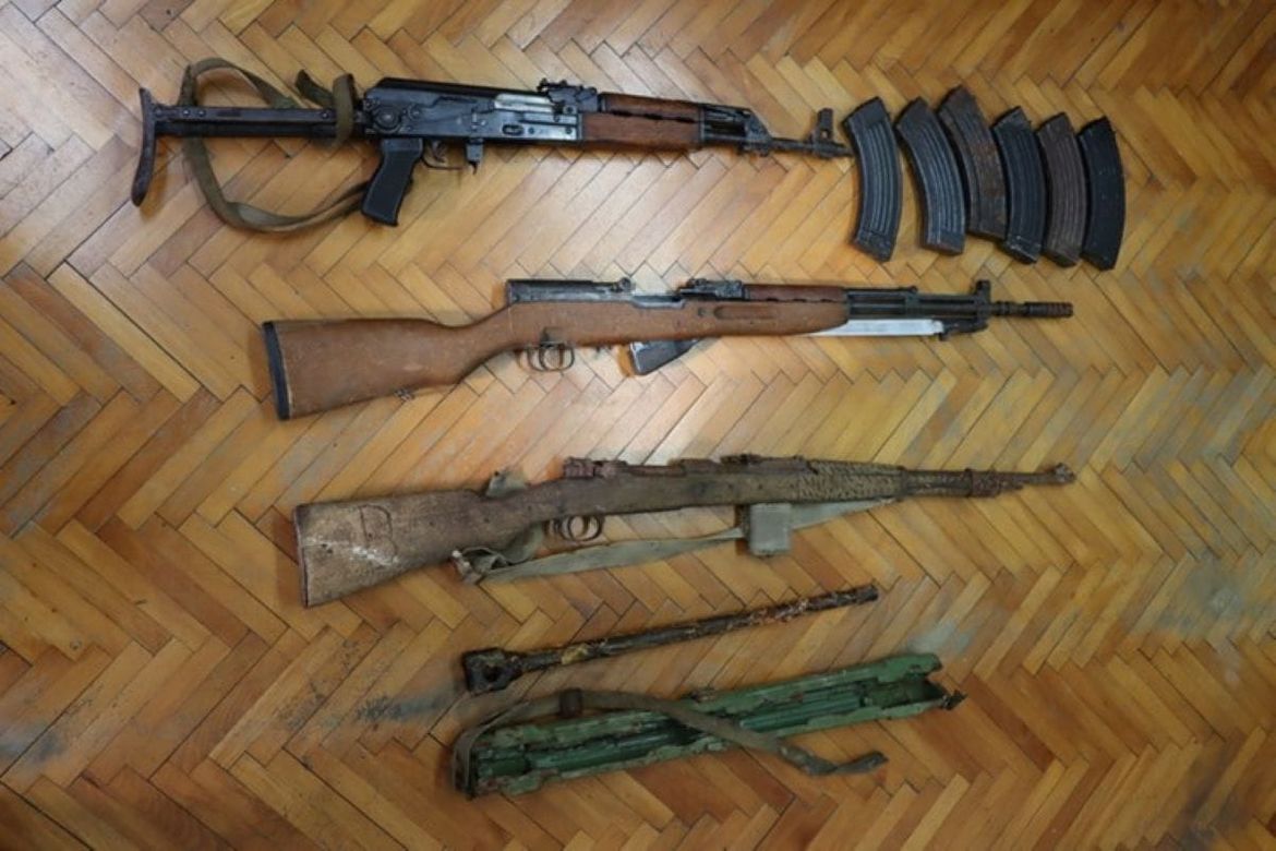 Zadarska policija oduzela zabranjeno oružje: vojne puške, streljivo i eksploziv