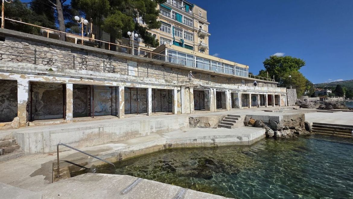 Stiglo 60.000 eura iz Zagreba: Opatija kreće u veliku sanaciju obalne šetnice