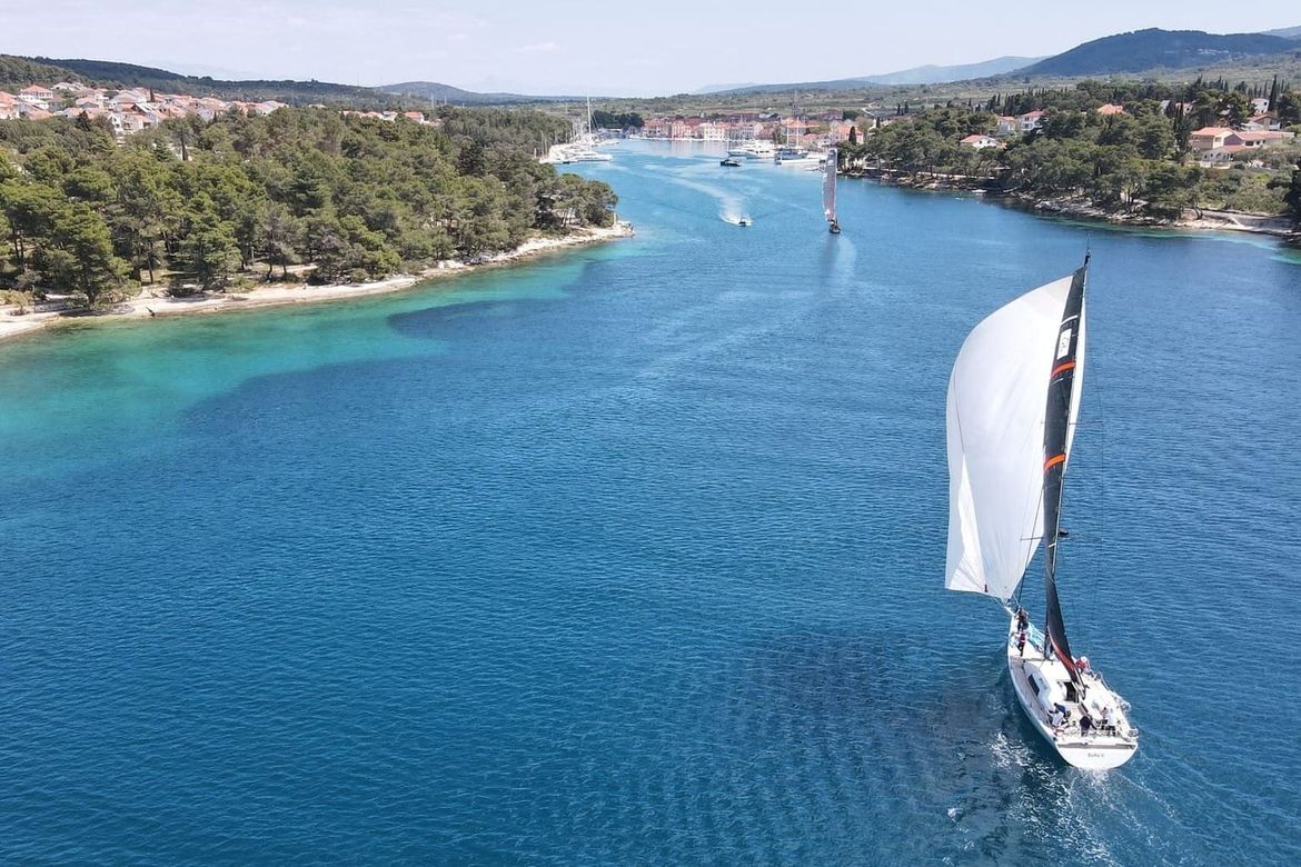 Sunce i vitar na startu Paiške regate