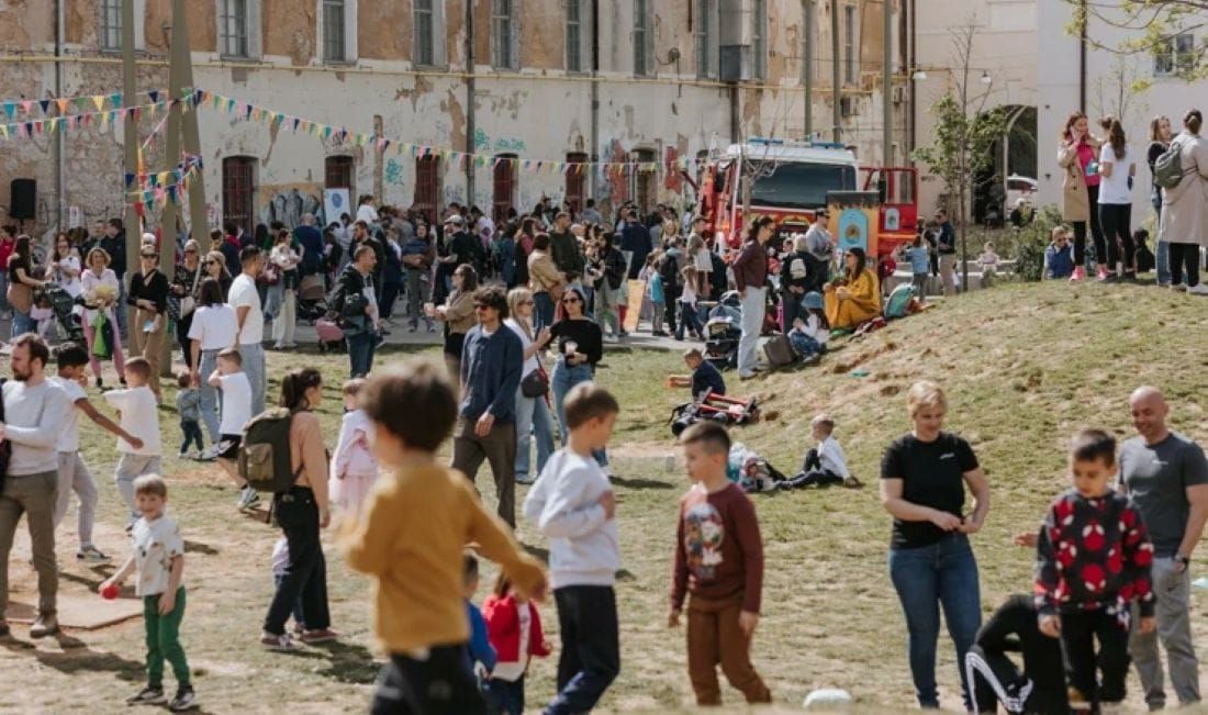 ZNANOST KAO IGRA Više od 40 aktivnosti pretvorilo riječki Art-kvart u golemi laboratorij na otvorenom!