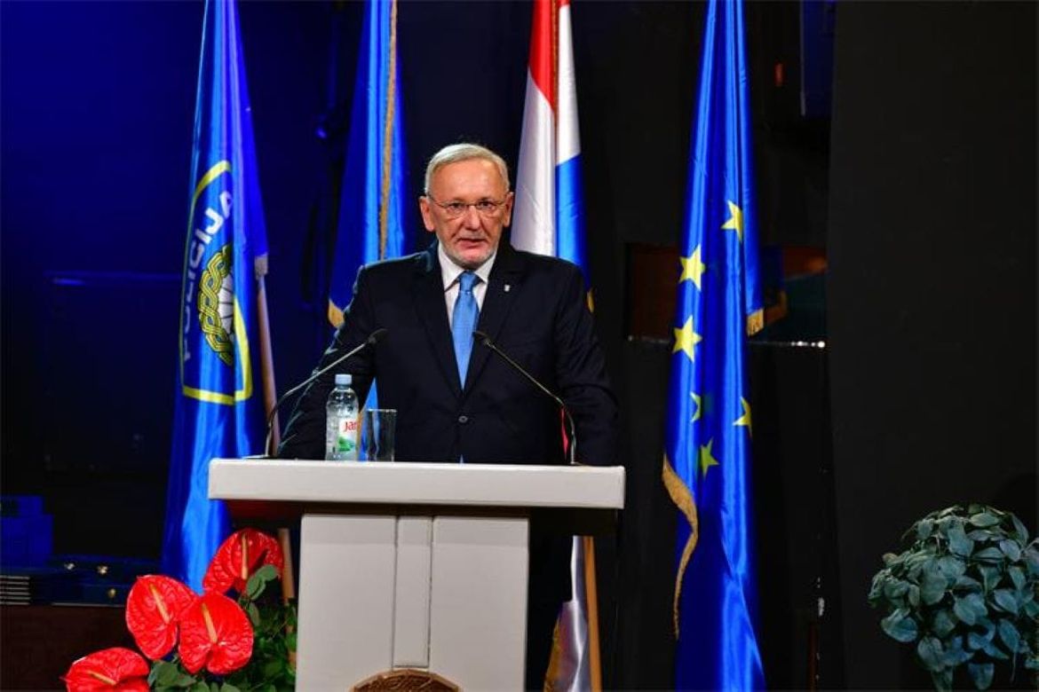 Država prelazi na 'ratne mjere': Prijetnje bombama tretiraju se kao terorizam, Božinović poručuje: "Nema milosti!"