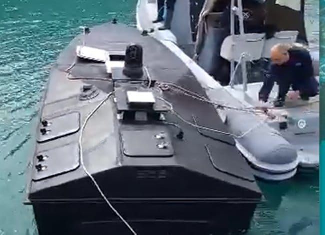 VIDEO Ukrajinski pomorski dron "zalutao" u Grčku: "Pronašli ga ribari, nosio je 100 kg eksploziva"