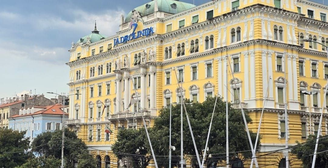 Iz Sindikata pomoraca poslali čovjeka na skup radnika Jadrolinije, a zaboravili da taj čovjek tu uopće nije zaposlen!