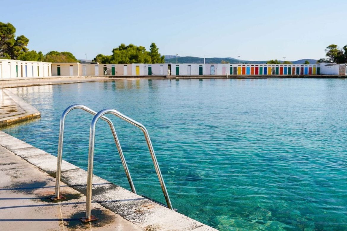 KRAJ NEREDA NA OBALI? Šibenik osniva posebnu tvrtku samo za plaže!