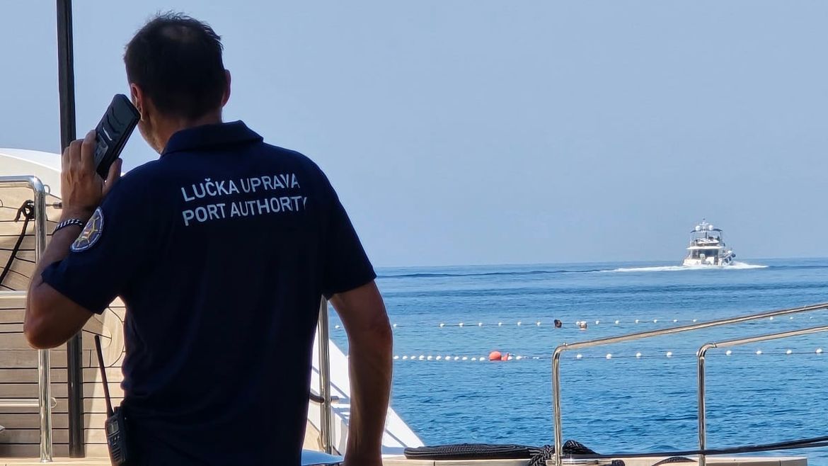 Skandal na graničnom prijelazu u Cavtatu: Tko to reketari nautičare na carinskom gatu?