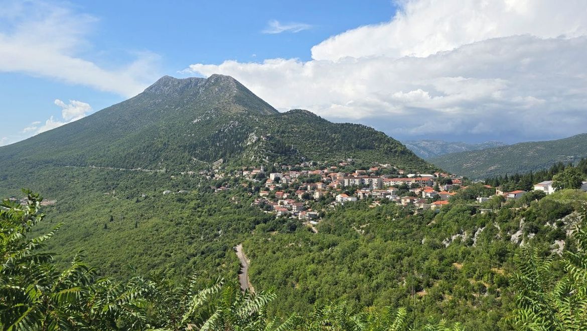 Brza akcija granične policije kod Pojezerja: Uhvaćen krijumčar koji je turske državljane namjeravao prevesti do Italije