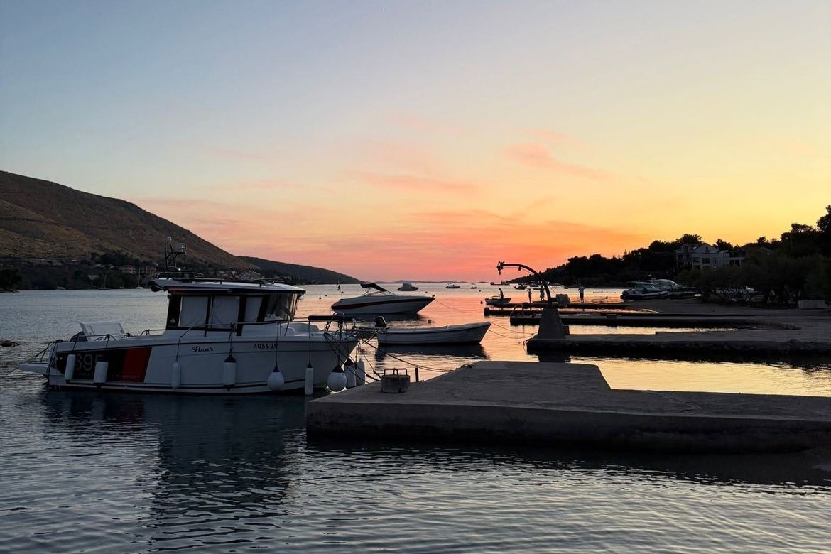 Prebio starca iz Austrije na brodici kod Šibenika