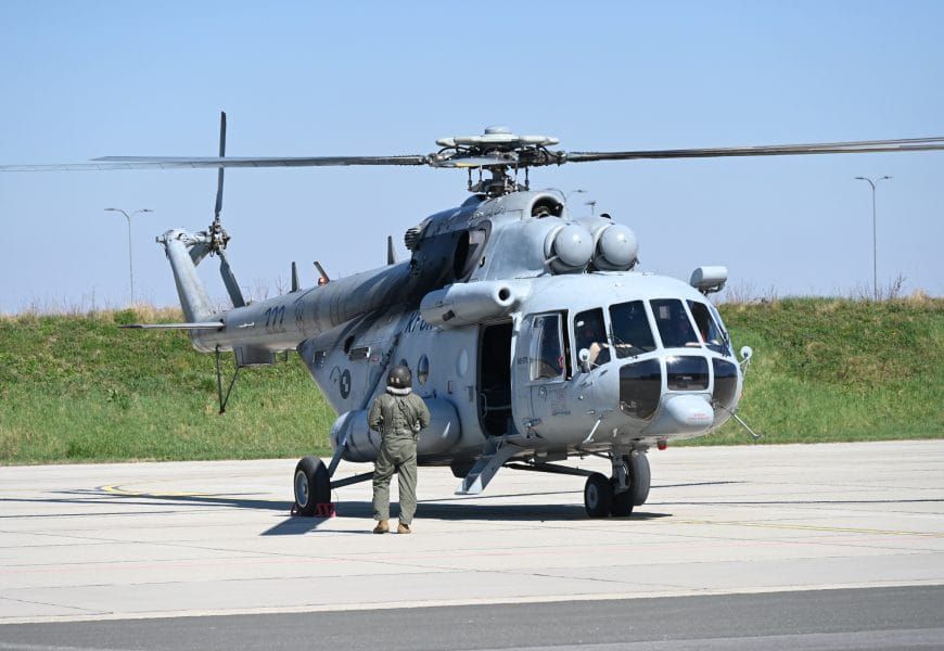 Životno ugrožena trudnica iz Dubrovnika prebačena u Split vojnim helikopterom