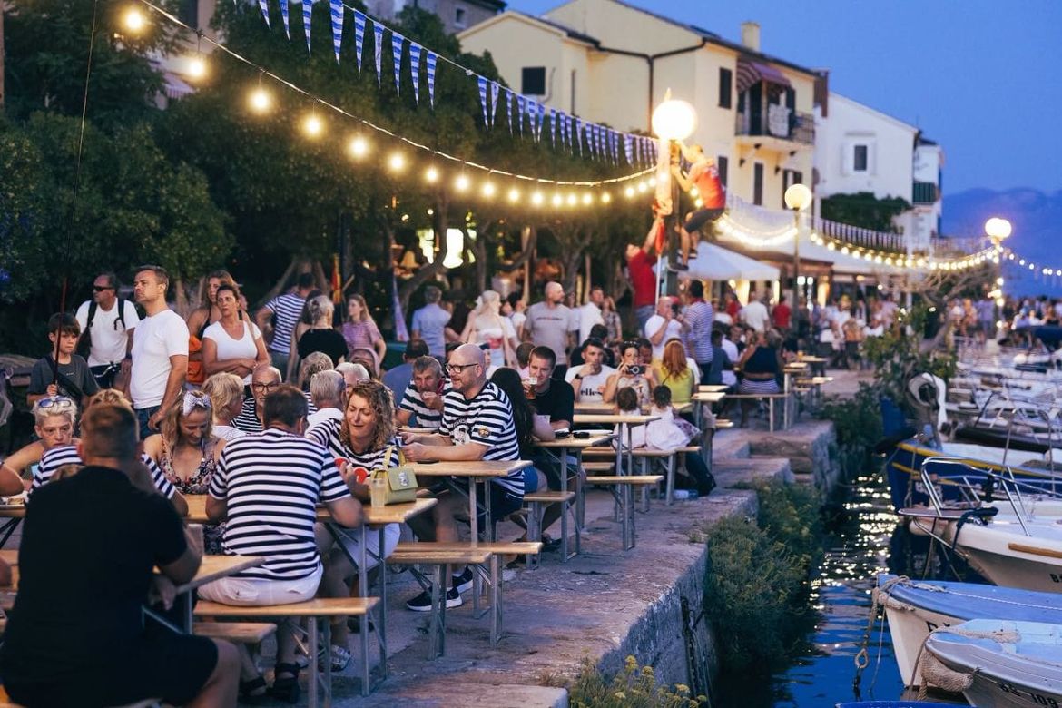 Ribarski dani u Baški spojili stoljetnu tradiciju, pune rive i najbogatiju ponudu okusa mora dosad