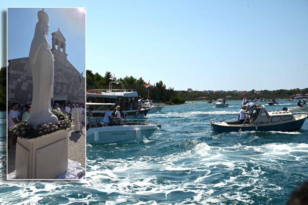 Veličanstven prizor na morskim vratima prema Kornatima: Nadbiskup Zgrablić blagoslovio jedan od najvećih Gospinog kipova u Hrvatskoj