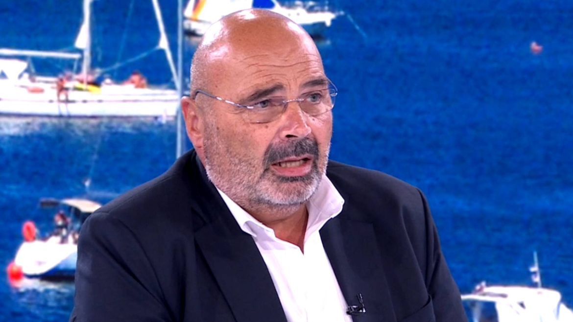 STATISTIČAR U MINISTARSTVU POD KRINKOM "KAPETANA" Dok ljudi ginu, šef sigurnosti plovidbe loše stanje na moru pakira u 'pozitivne brojke'