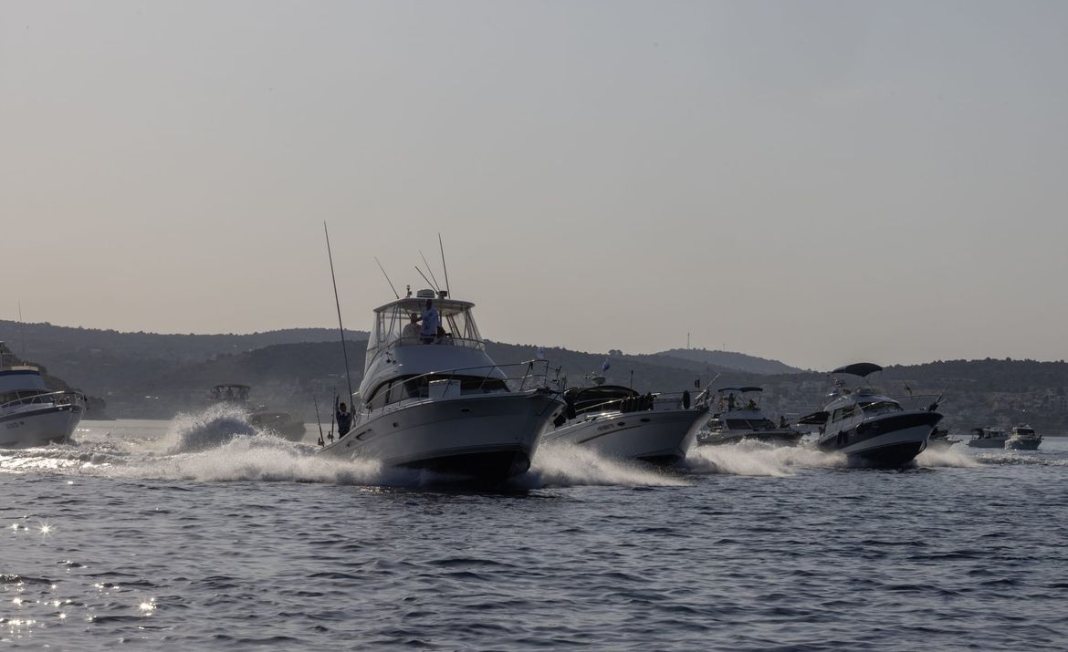 RIBOLOVNA SENZACIJA Adriatic offshore tuna championship prvog dana u prvi plan ističe 15 - godišnju  djevojčicu!
