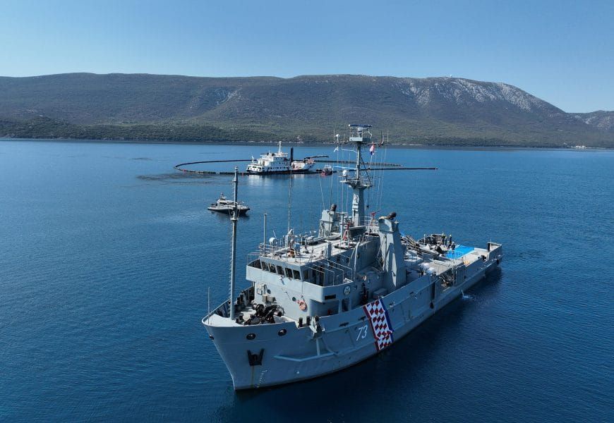 U Pločama se vježbala zaštita mora od onečišćenja