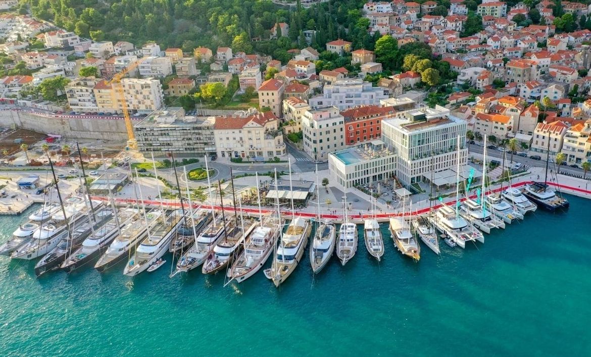 Treći CROYA Yacht Charter Show okuplja vrhunske brokere i luksuznu flotu na Zapadnoj splitskoj obali