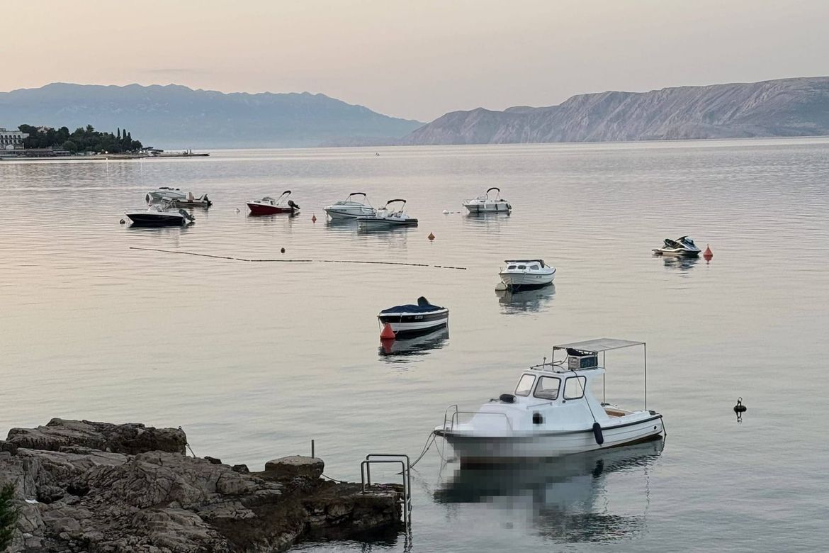 KRAJ SAMOVOLJI? Grad Crikvenica kreće u oštru borbu s divljim vezovima: " Sve ilegalno ćemo ukloniti, a građane zaštititi"