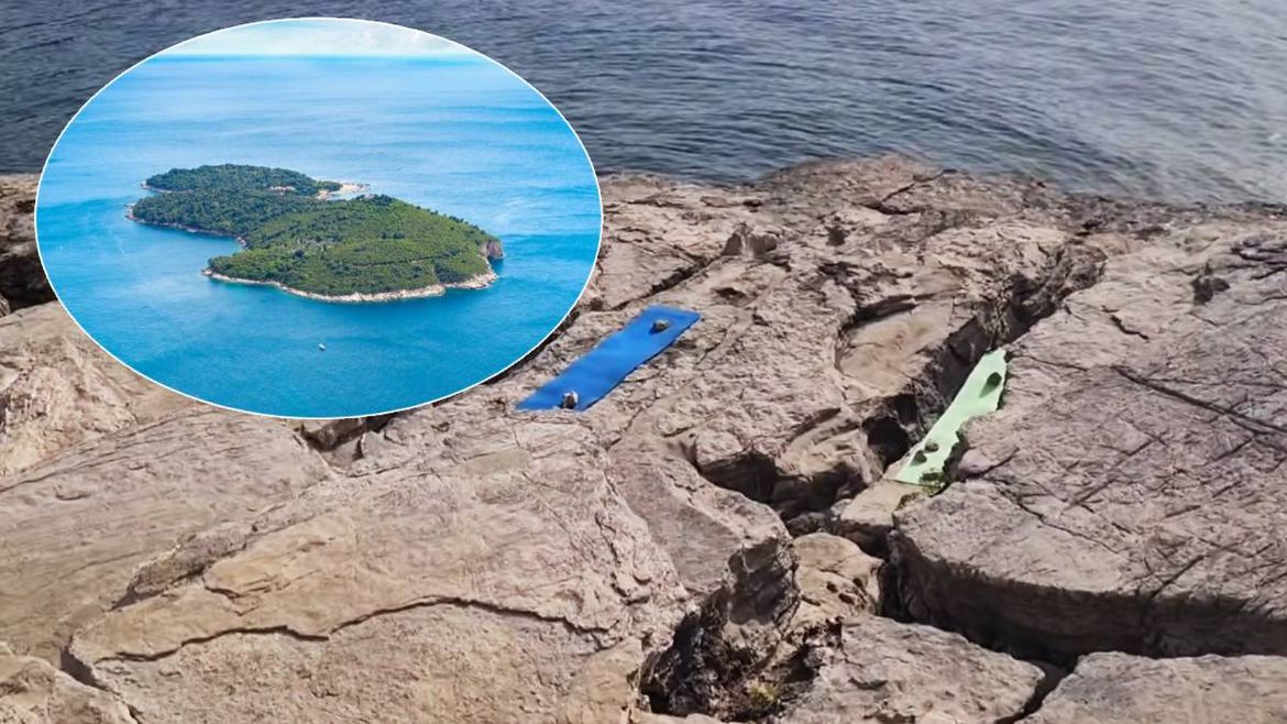 Nakon uklanjanja nudističke plaže na Lokrumu, građani pokrenuli peticiju da se "iznađe zakonski okvir" za nudiste na toj lokaciji