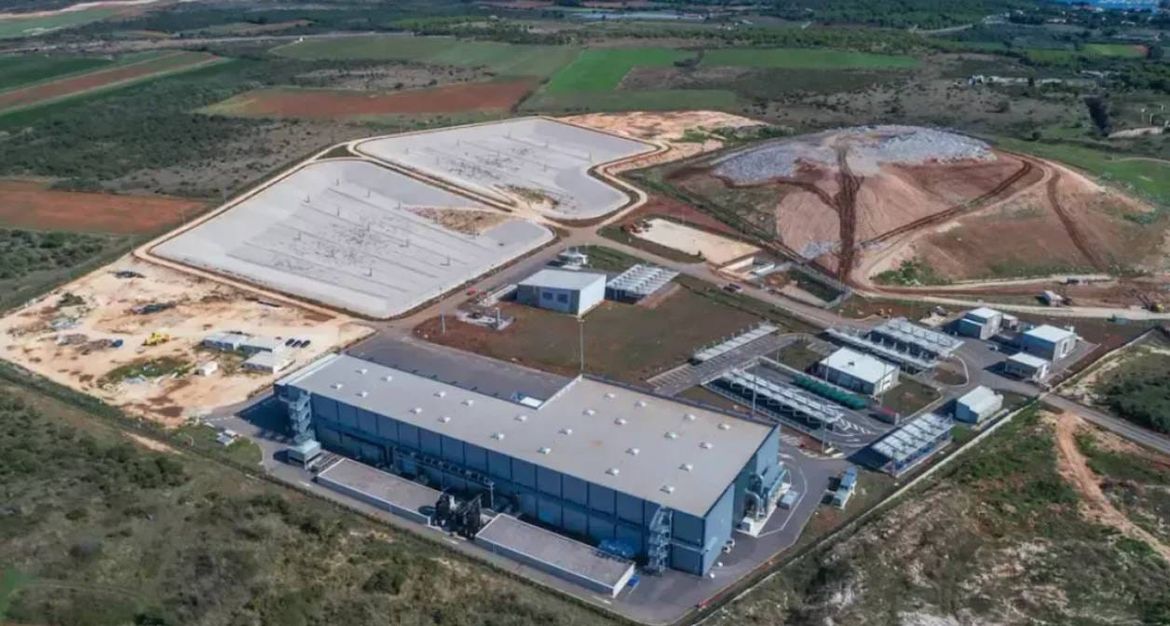 Ekološka bomba u Istri: Smrad s Kaštijuna ponovno guši Pulu, a otrovne vode natapaju povrće za tržnicu!