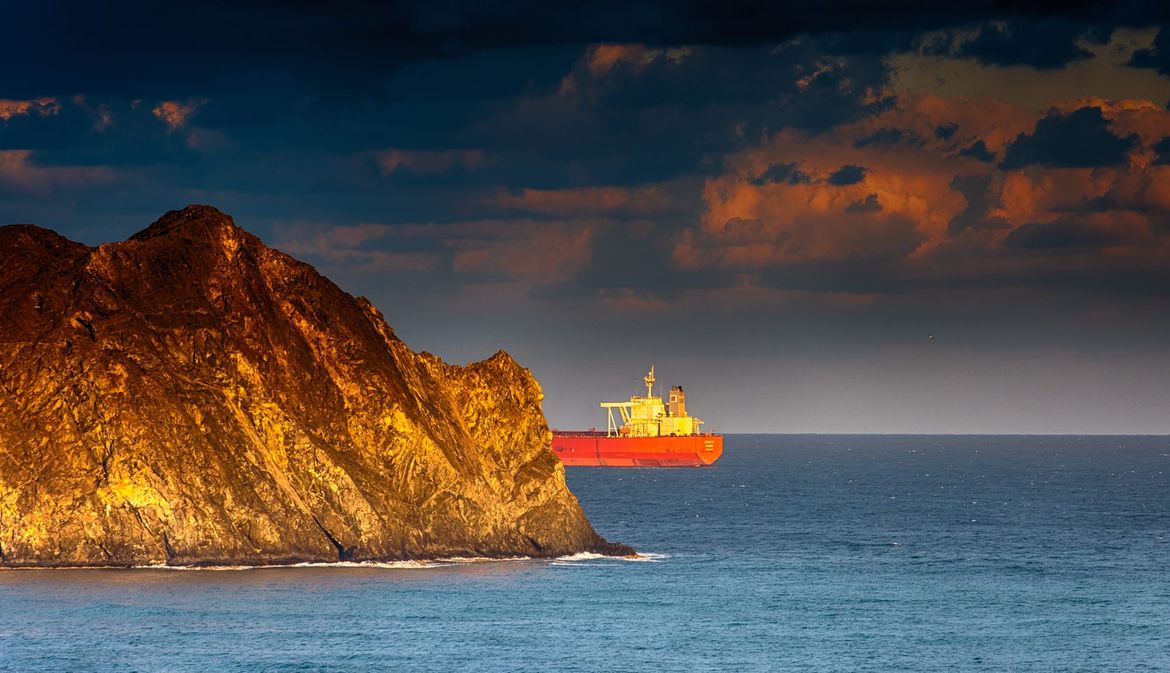 Amerikanci raketama zasuli iranski tanker kod strateškog otoka Harg?