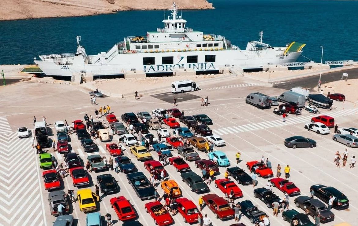 Oldtimer auto rally "100 kilometara Zadra“ - Kreću s Kalelarge!