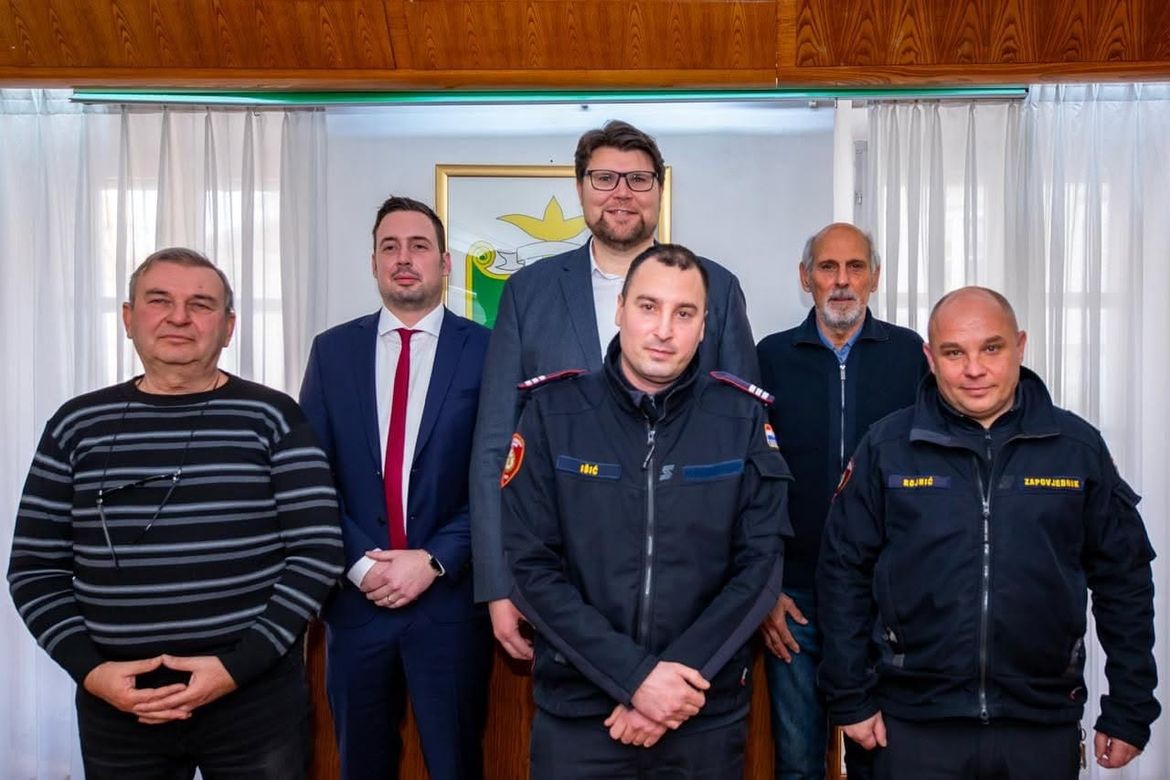 Grbin: "Požar u Metisu nije uzrokovao onečišćenje zraka opasno za zdravlje"
