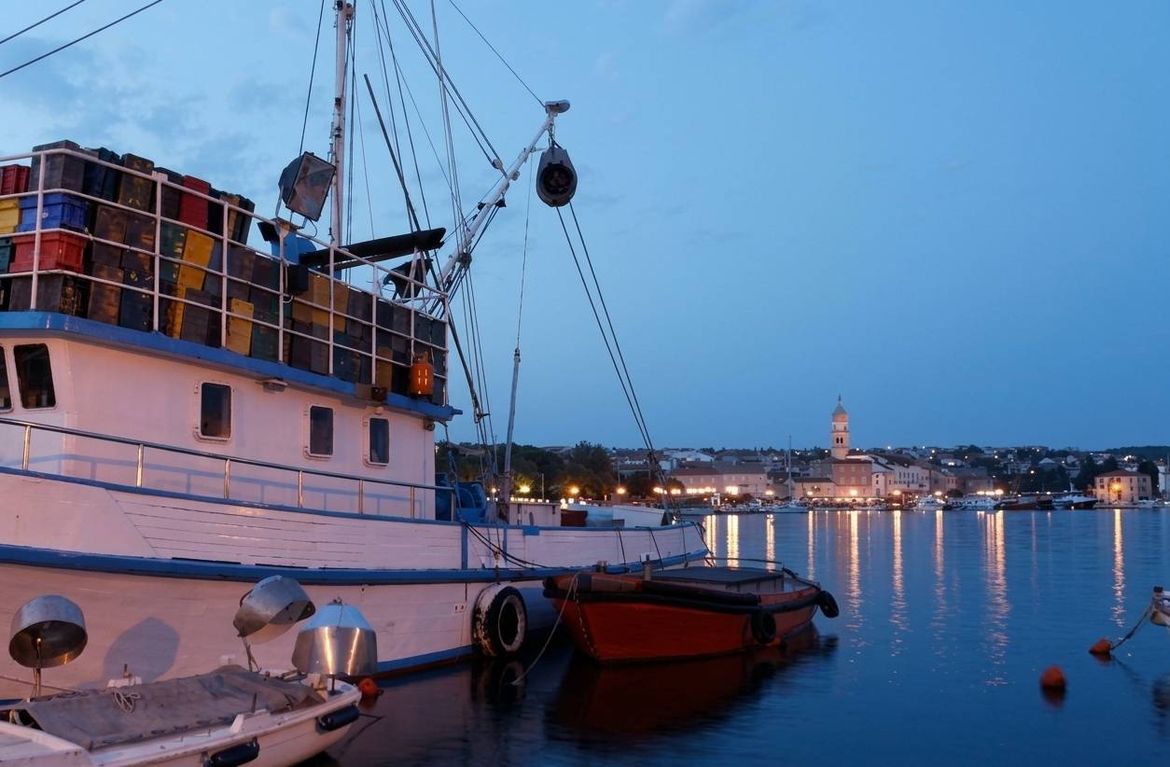 JE LI KRK PREDVODNIK? Ribarski turizam i drugi hrvatski ribarski gradovi
