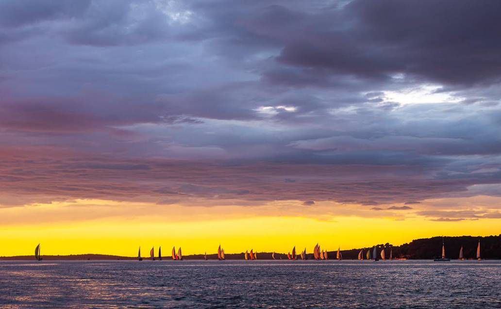 Od Full Moon Sailing Spektakla do Arene – istarska liga krstaša koja povezuje Istru