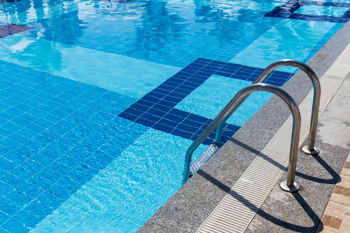 Zbog bazenskih kemikalija 21 osoba tražila pomoć, evakuiran hotel u Poreču