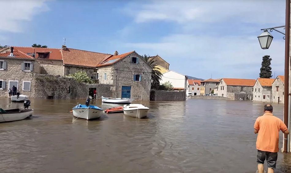 KAKO SE ZAŠTITITI OD PLIMNIH VALOVA U BUDUĆNOSTI? Izgradnjom 6-metarskog zida duž obale i oko otoka