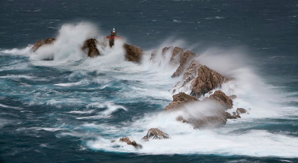 GREBENI Priča o prvom svjetioniku kojeg je napustila posada