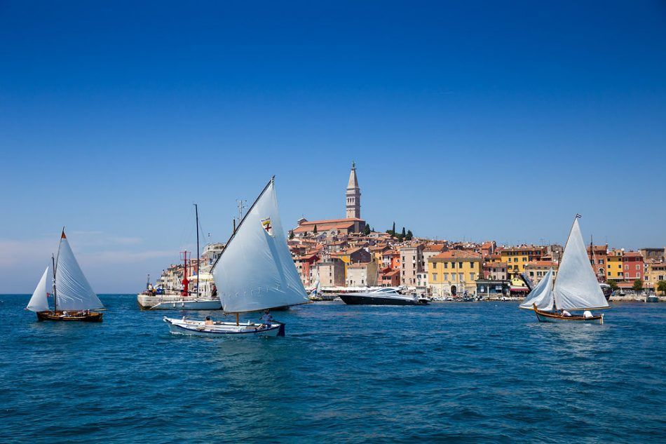 VJETAR U LEĐA HRVATSKOM TURIZMU: Die Welt piše da Nijemci mogu slobodno putovati u Istru