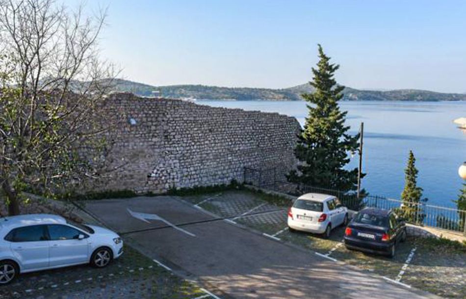 Obnavlja se Dolački bedem u Šibeniku