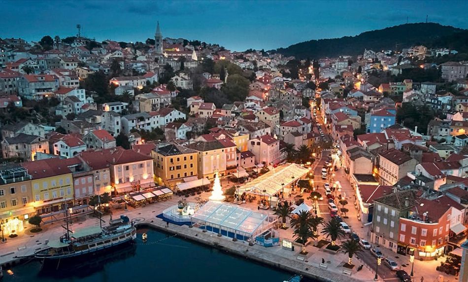 Zašto Grad Mali Lošinj izdvaja više novca za sport nego za znanost?