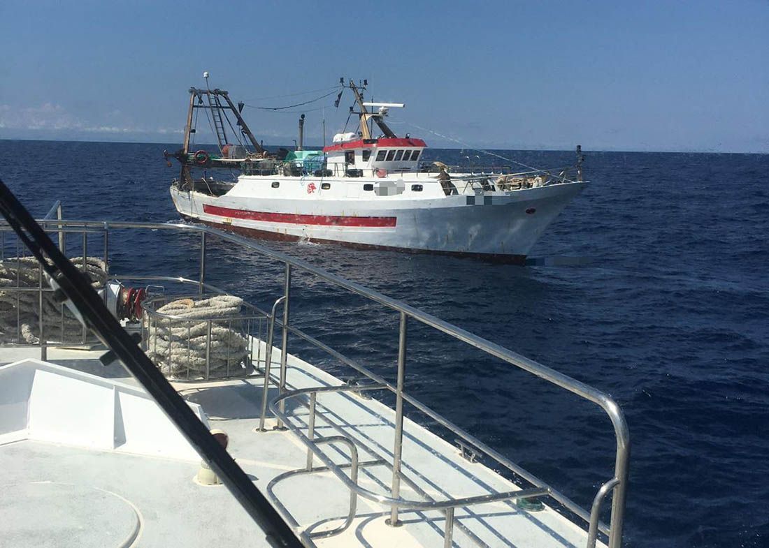 Uhićena dva talijanska ribara i uzapćena koča zbog ilegalnog ribolova