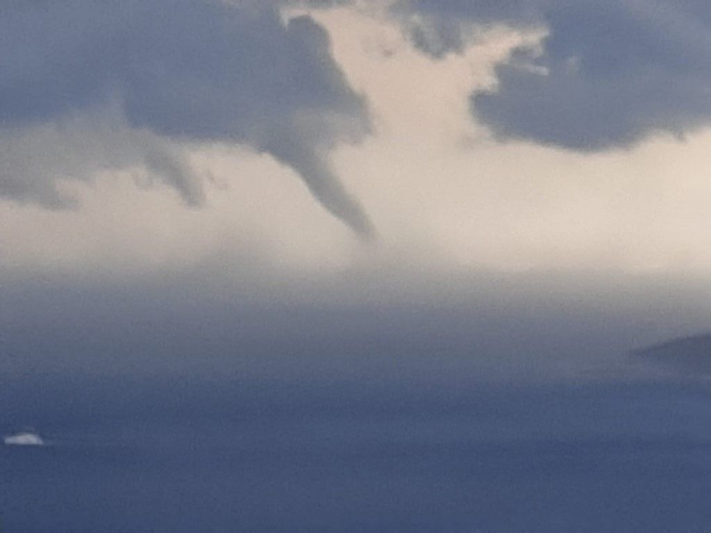 Na cijelom Jadranu kiša, a moguće su nevere i pijavice