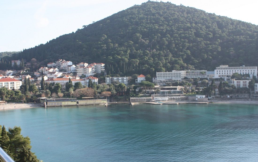 Fekalijama zagađeno more u dubrovačkoj uvali Lapad, a bakterijom Escherichia coli na dva mjesta u Korčuli