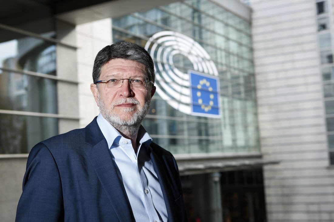 HRVATSKI OTOCI NA RUBU ILI U SRCU EUROPE Picula: “Tamo dolazimo napuniti baterije, ne misleći da pritom praznimo otočke životne baterije!”