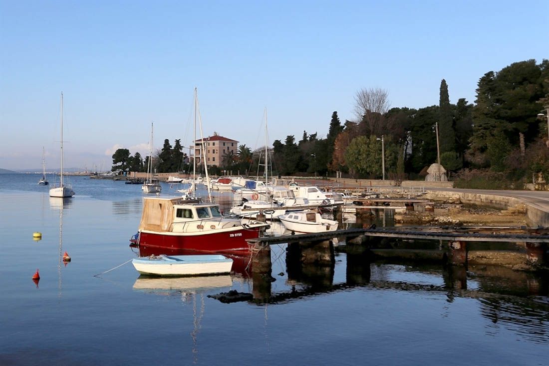 ZADAR Provalio u brod i ukrao brodsku pirotehniku