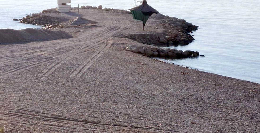 Život u makarskom podmorju na izdisaju, sve uništeno nasipanjem građevinskog materijala