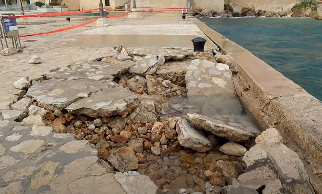 Jugo oštetilo glavni mul na Krku – Sanacija postala glavni prioritet