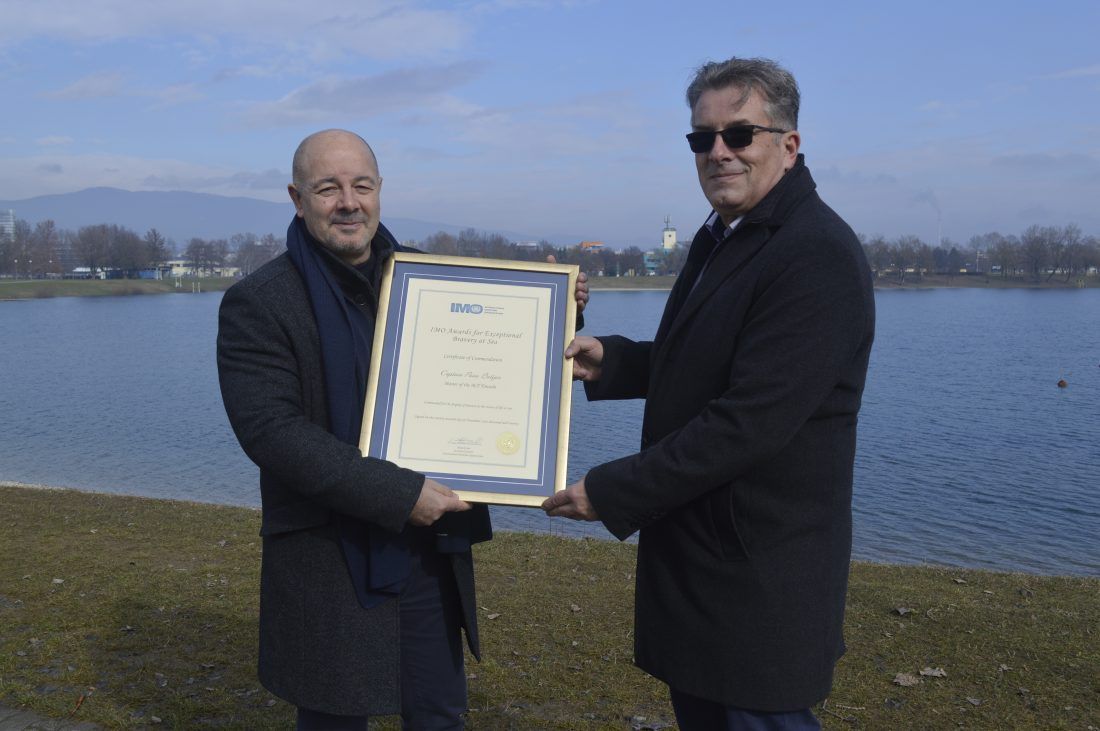PAVO BUTIJER Nakon Plave vrpce Vjesnika, dobio IMO pohvalnicu za spašavanje na moru
