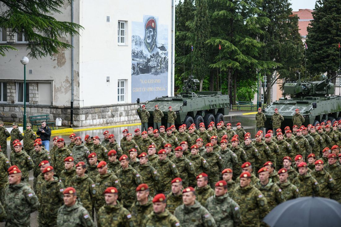 IN HOC SIGNO VINCES Trideset godina slavne brigade “Pauci”