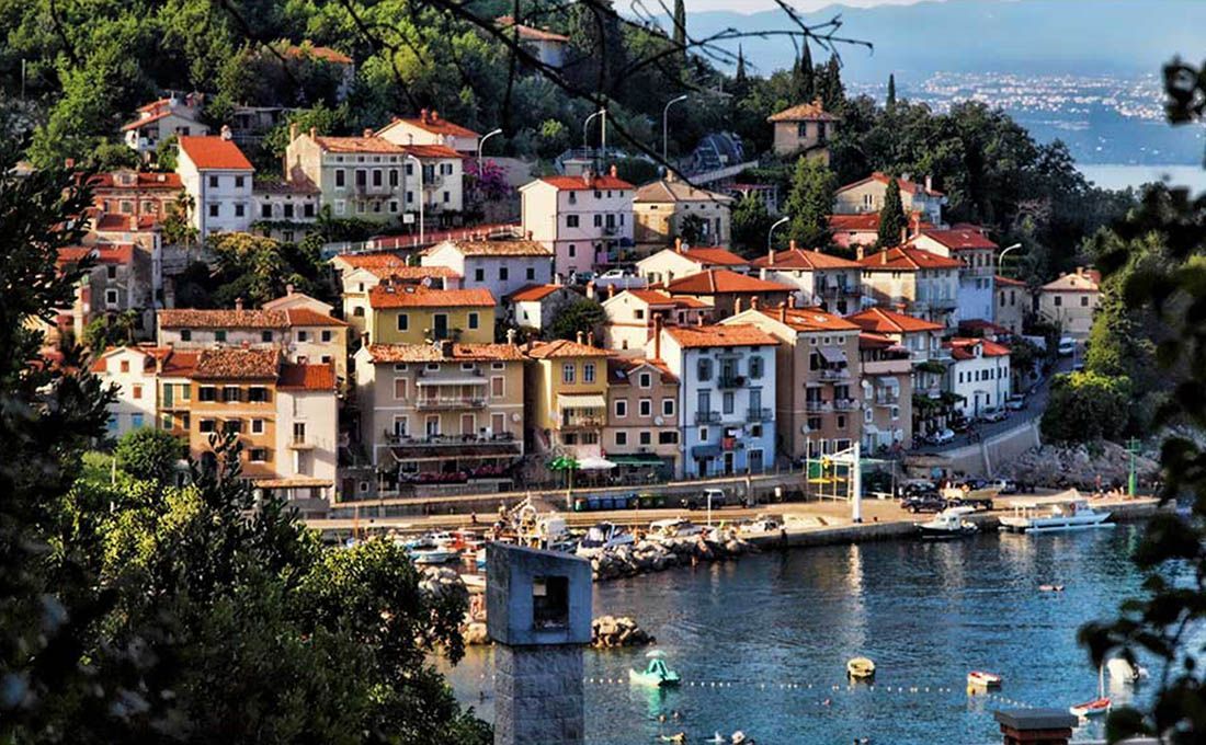 Nova riva u Mošćeničkoj Dragi pred dovršetkom